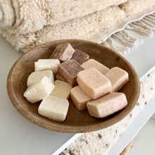 Load image into Gallery viewer, Carré parfumé