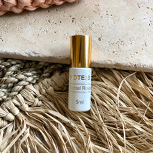Load image into Gallery viewer, Roll-on Santal Royal