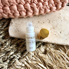 Load image into Gallery viewer, Roll-on Santal Royal