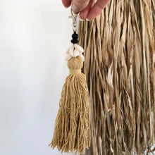 Load image into Gallery viewer, Porte-clés balinais | N°33