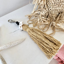 Load image into Gallery viewer, Porte-clés balinais | N°33