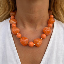 Load image into Gallery viewer, Collier Sable doré en acier inoxydable – vue 3
