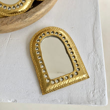 Load image into Gallery viewer, Mini miroir n°5 | Porte
